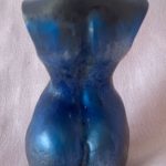 blue female statue 03