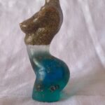 Female statue - side